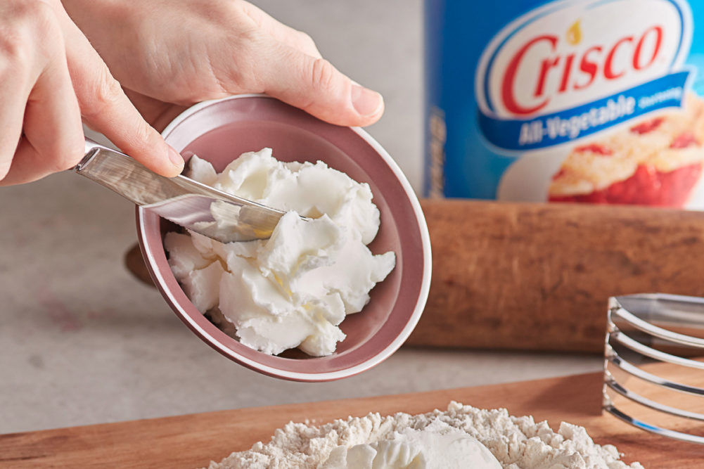 Smucker completes Crisco deal; updates fiscal '21 guidance, 2020-12-02