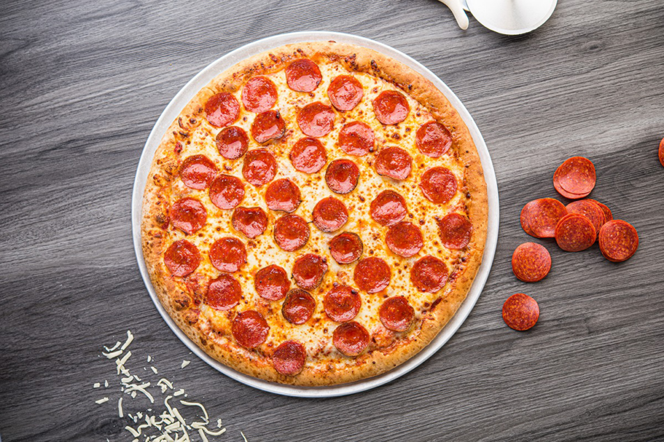 Пицца пепперони фото Pandemic propels pizza to the forefront 2020-12-24 Food Business News