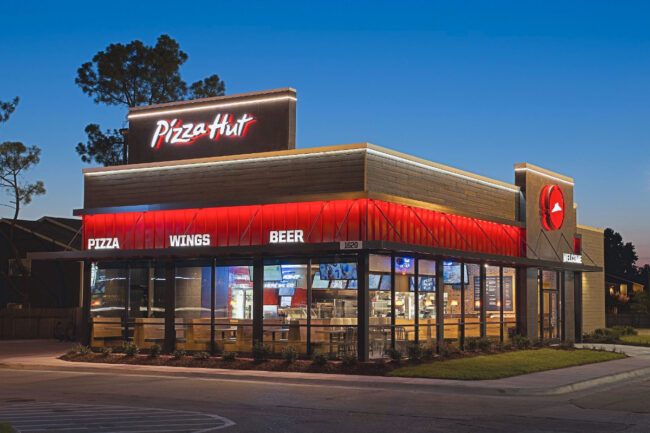 Pizza Hut restaurant