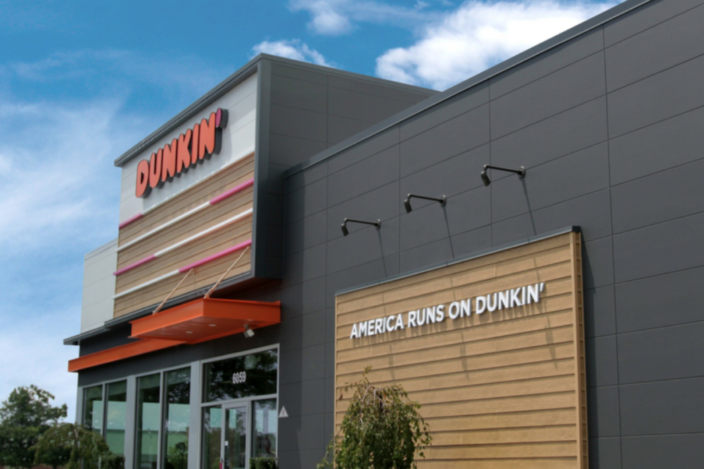 Dunkin Restaurant exterior