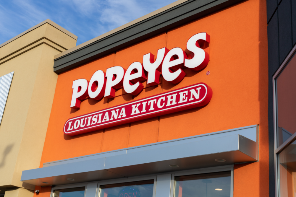 Exterior of Popeyes restaurant