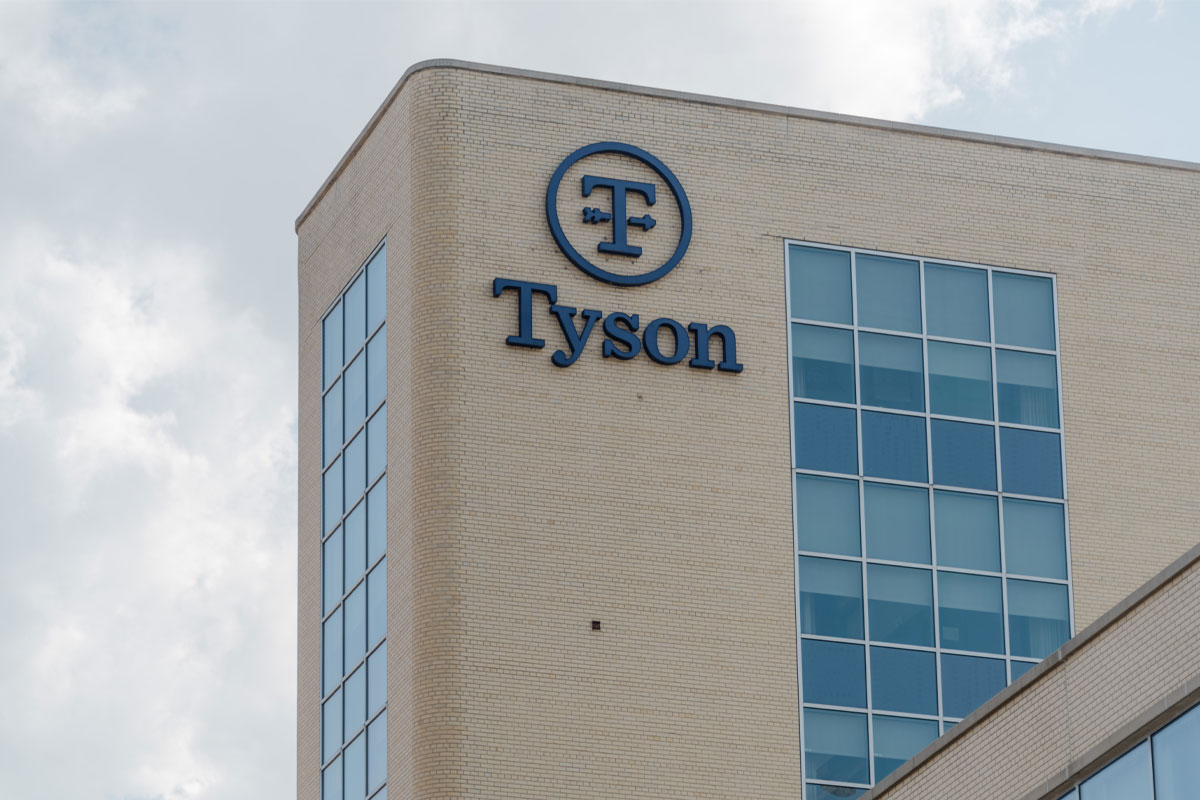 Tyson Foods elevates two executives