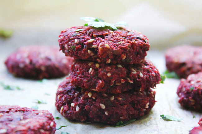 Vegan beetroot burgers