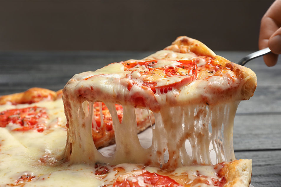 Build-Your-Own Pizza: Latest Hot Trend in Casual Dining