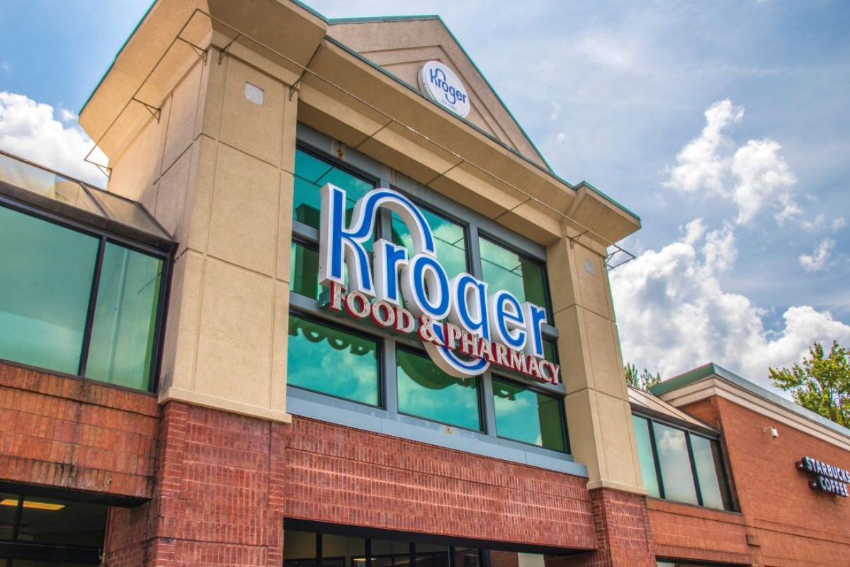 Kroger outlook positive as search for new CEO begins